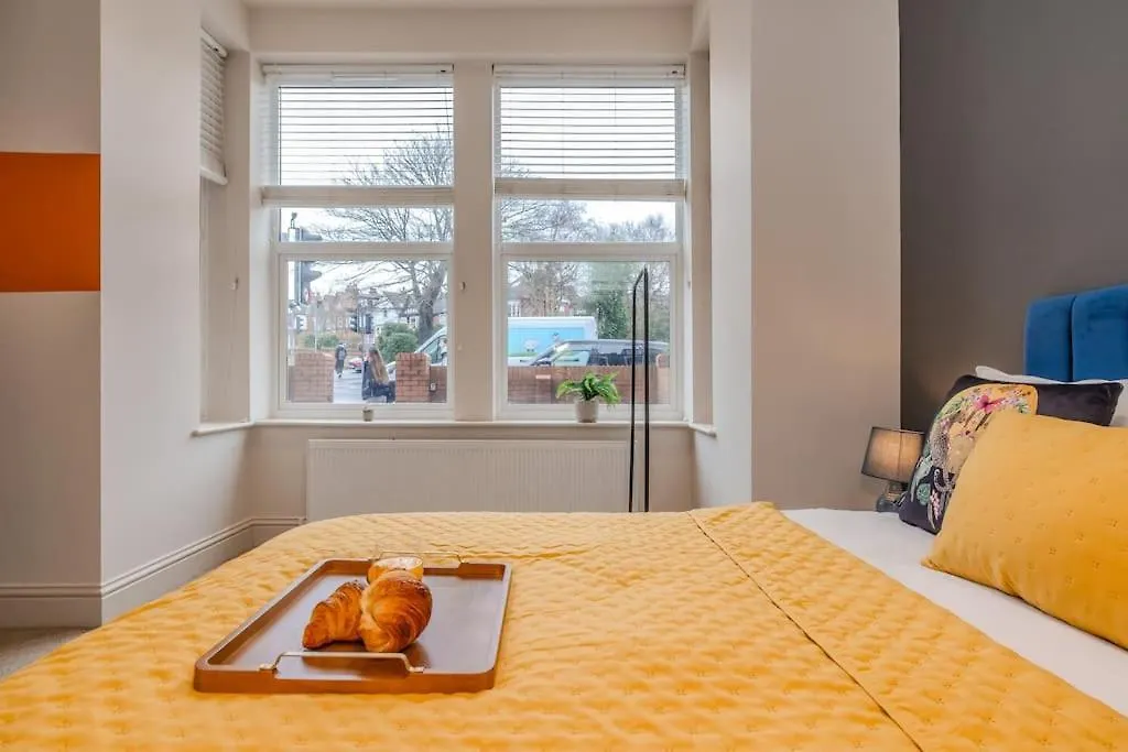 Apartment Beautiful Garden Flat I Two Bedroom I Sleep 6 Guests Brighton