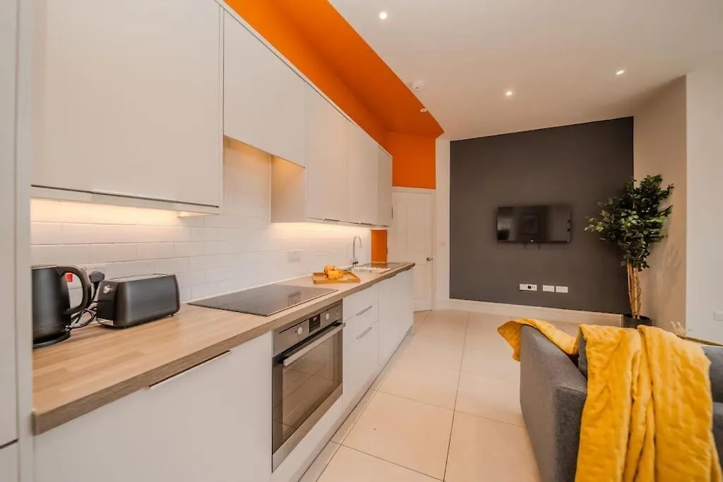 Apartment Beautiful Garden Flat I Two Bedroom I Sleep 6 Guests Brighton